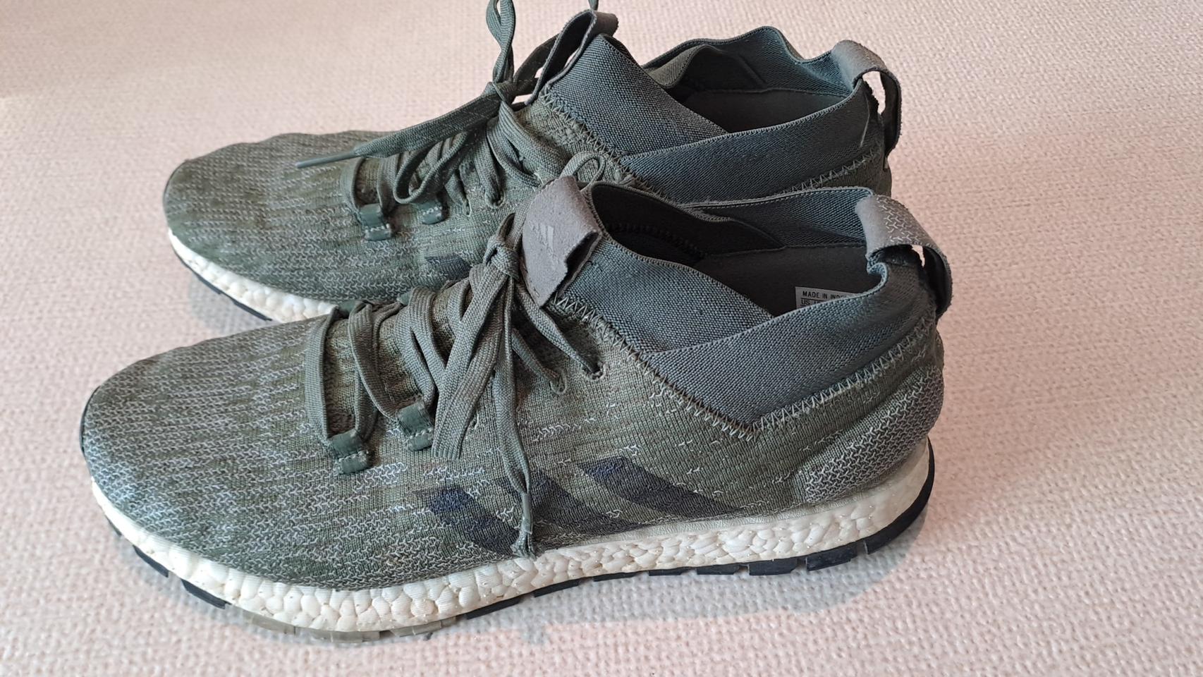 275 아디다스 퓨어부스트