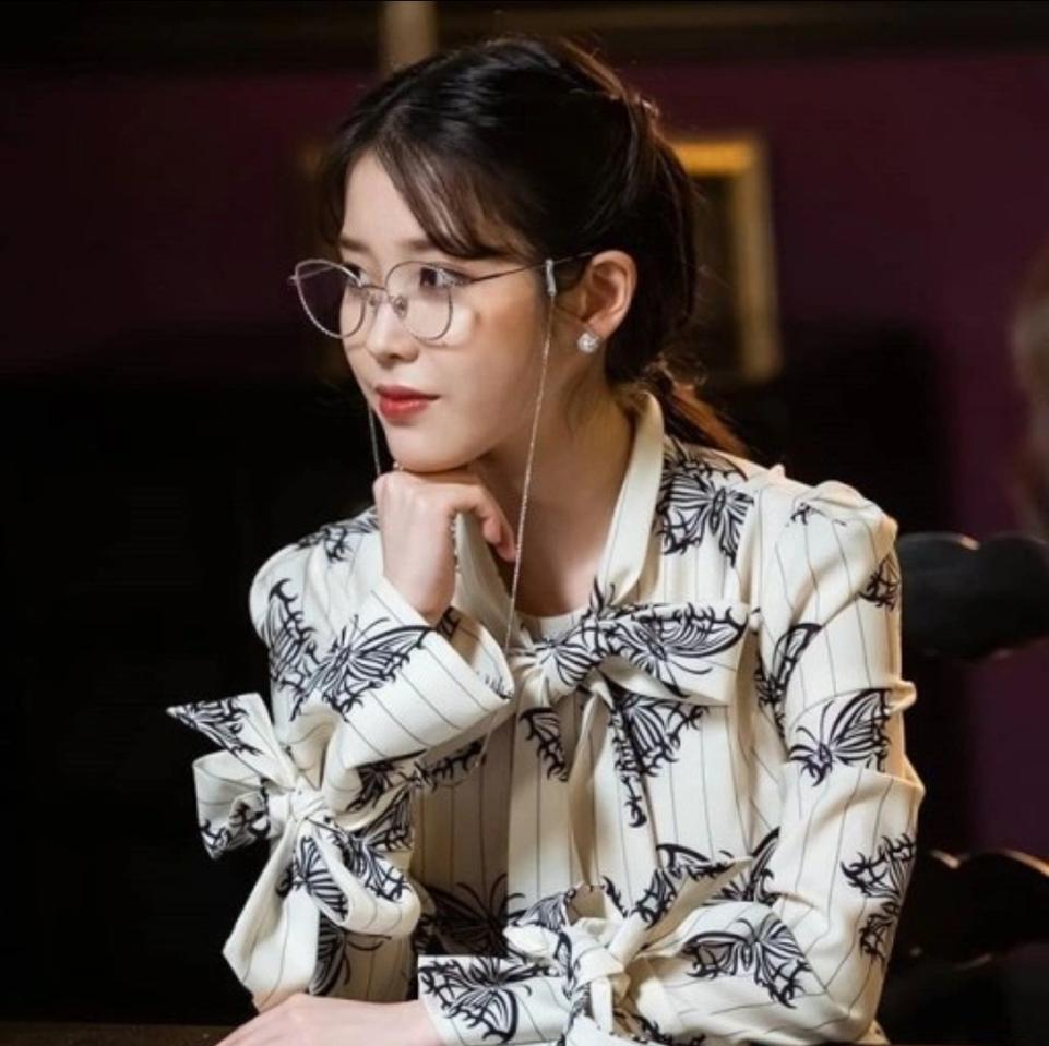 아이유 버터플라이 롱 원피스