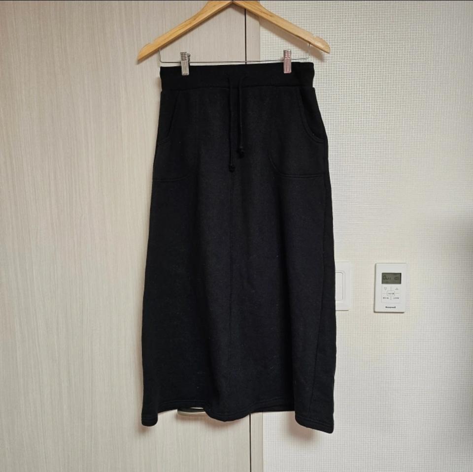 포켓 밴딩 롱 스커트