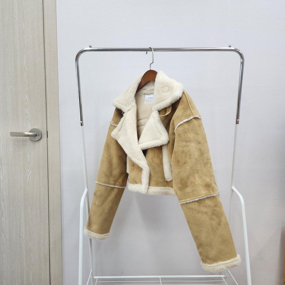 (새상품)여성 무스탕