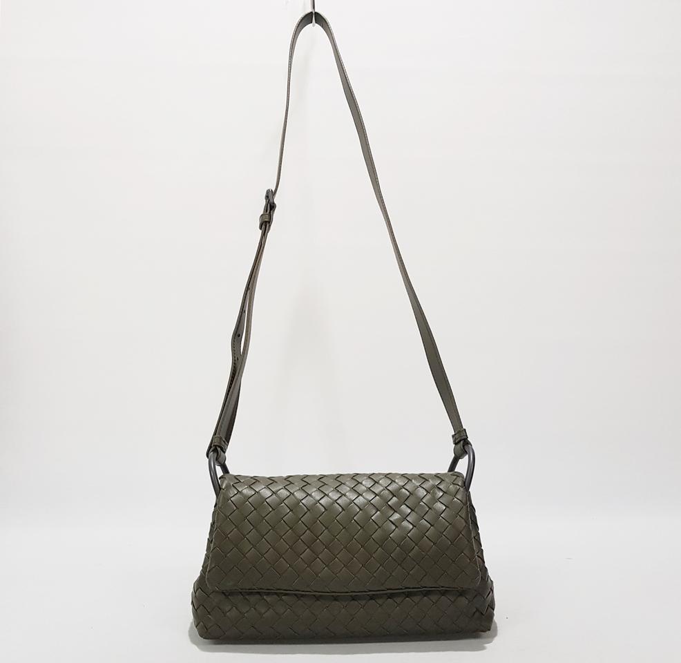 보테가베네타 인트레치아토 플랩 크로스백