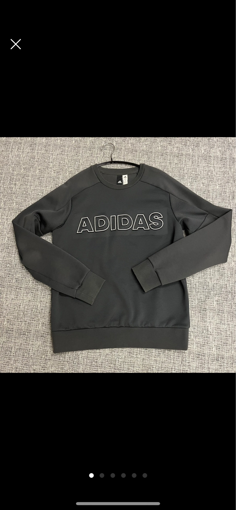 아디다스 남성 맨투맨(정가89000원)