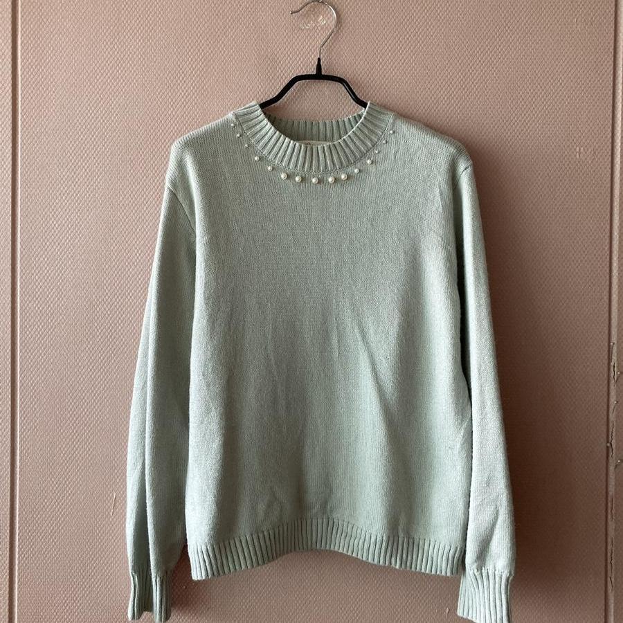 Earth 수입 진주장식 니트 스웨터