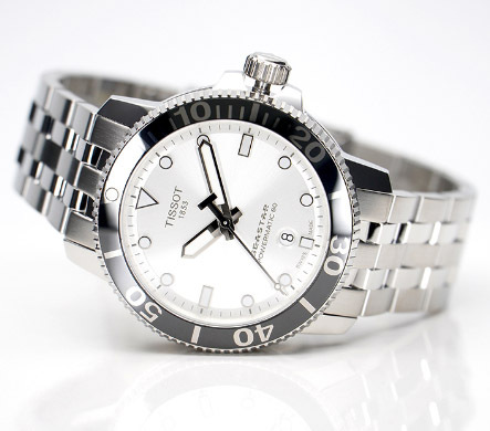 티쏘 씨스타 1000 파워매틱80 남성메탈시계 T120.407.11.03