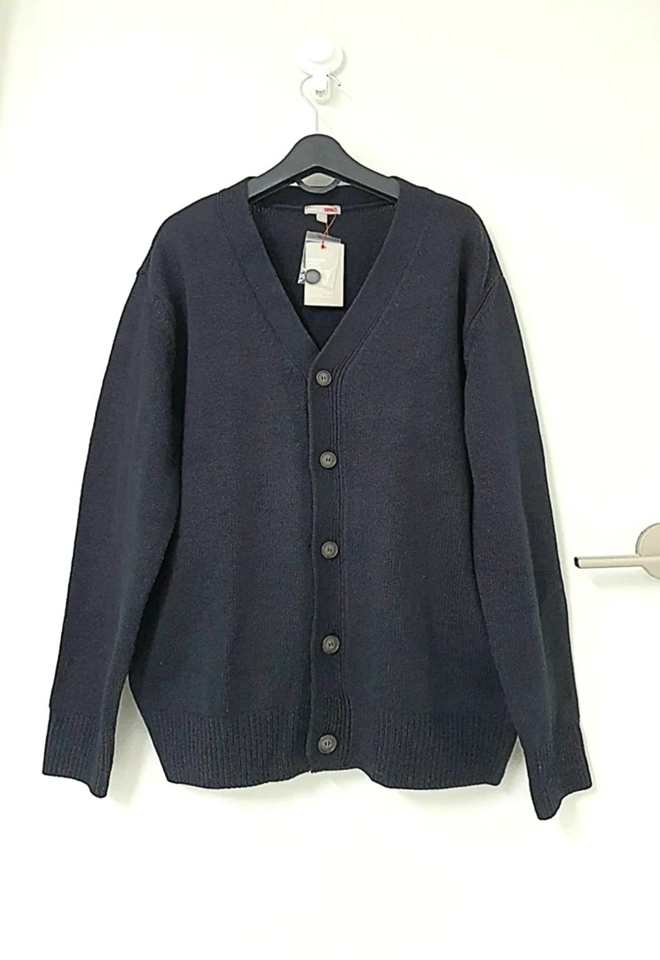 (새상품 텍55~66) V넥 가디건ㅡ블랙