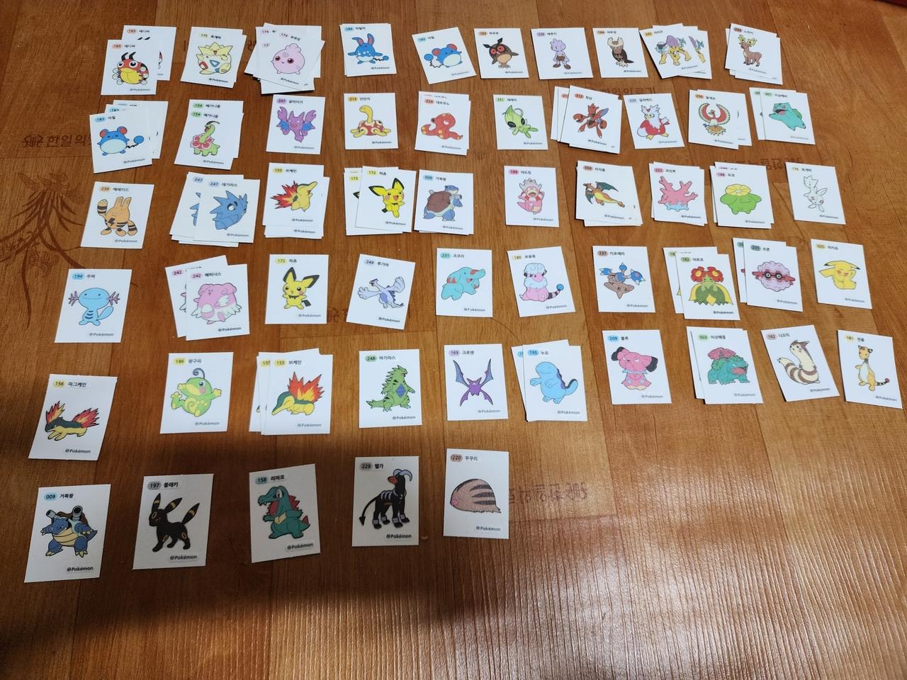 포켓몬빵 2세대 띠부씰 팝니다.(가격제안)