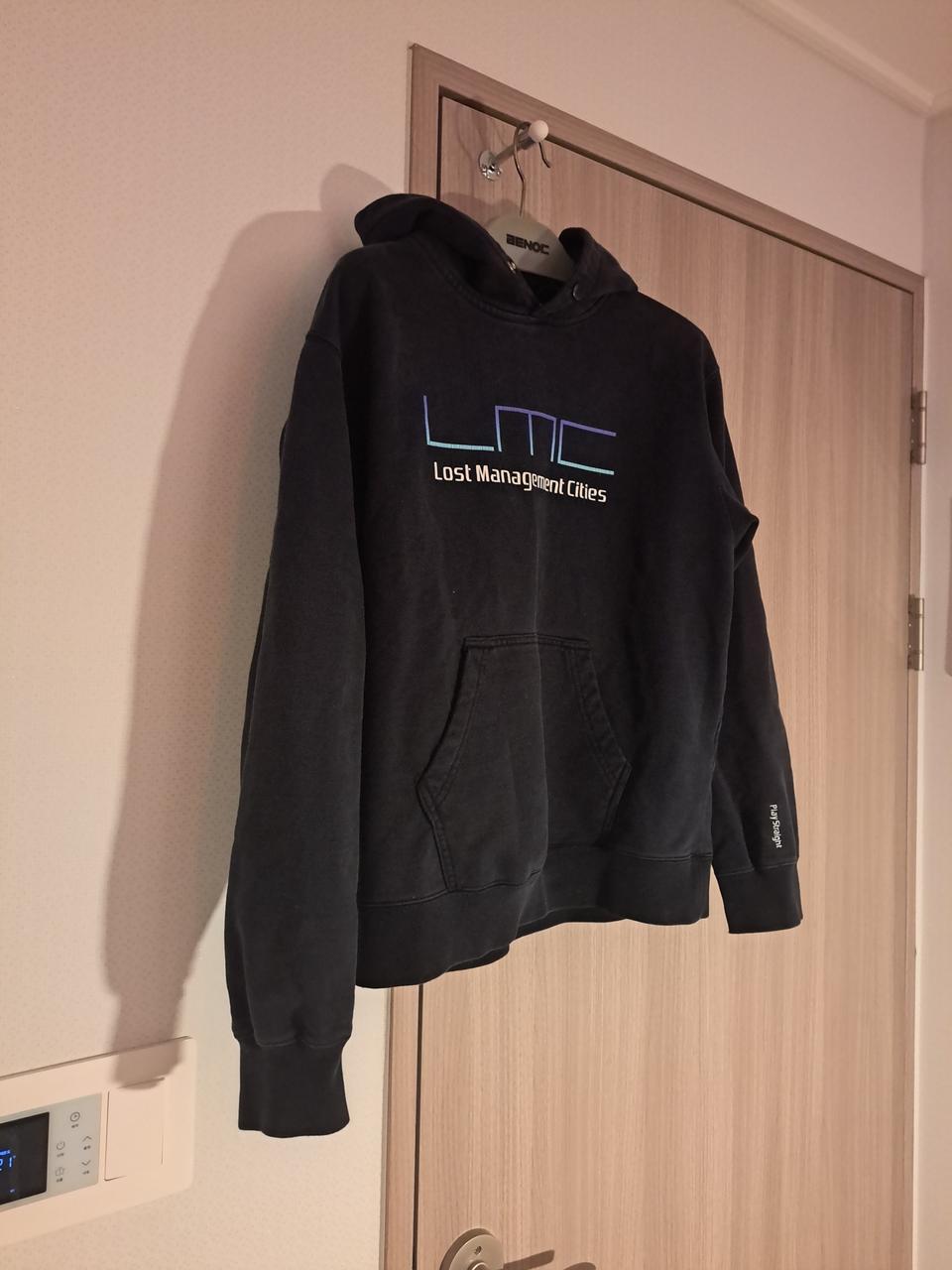 LMC Big Gradation Logo Hoodie 후드티