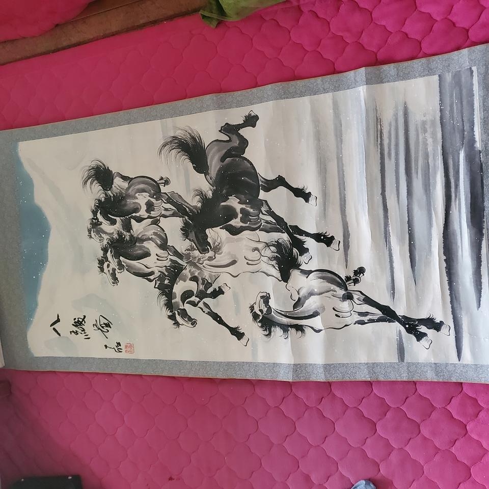 말  그림 .  팔마도  팝니다.