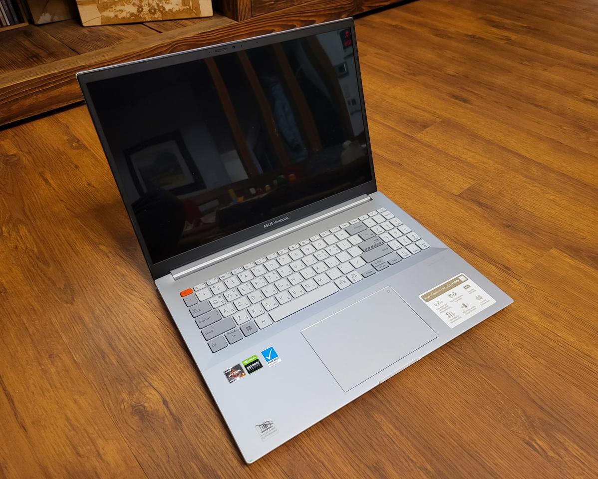 에이수스 Asus  M7600RE  l2005 1tb n7600ze