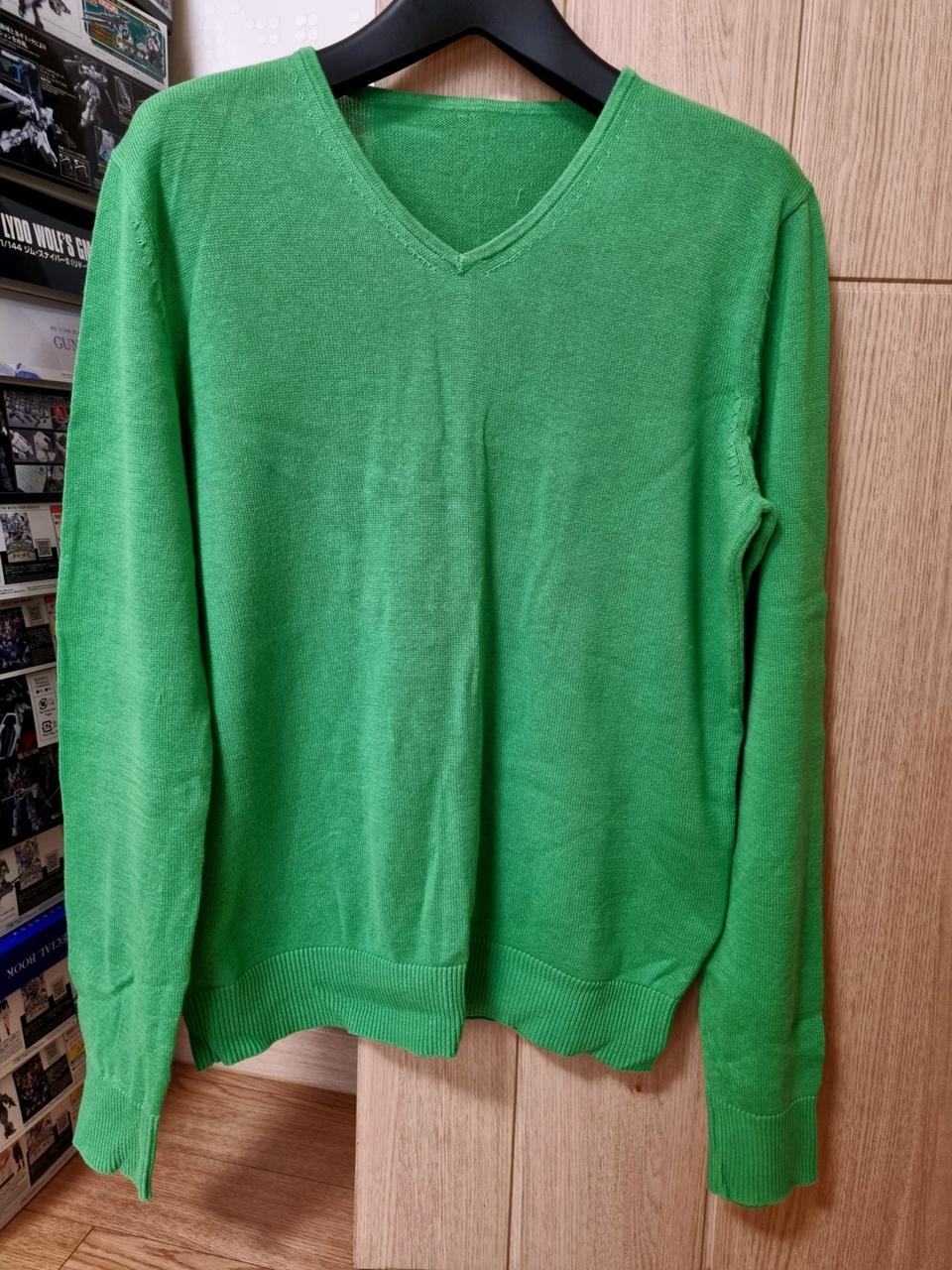 브룬스바자 니트