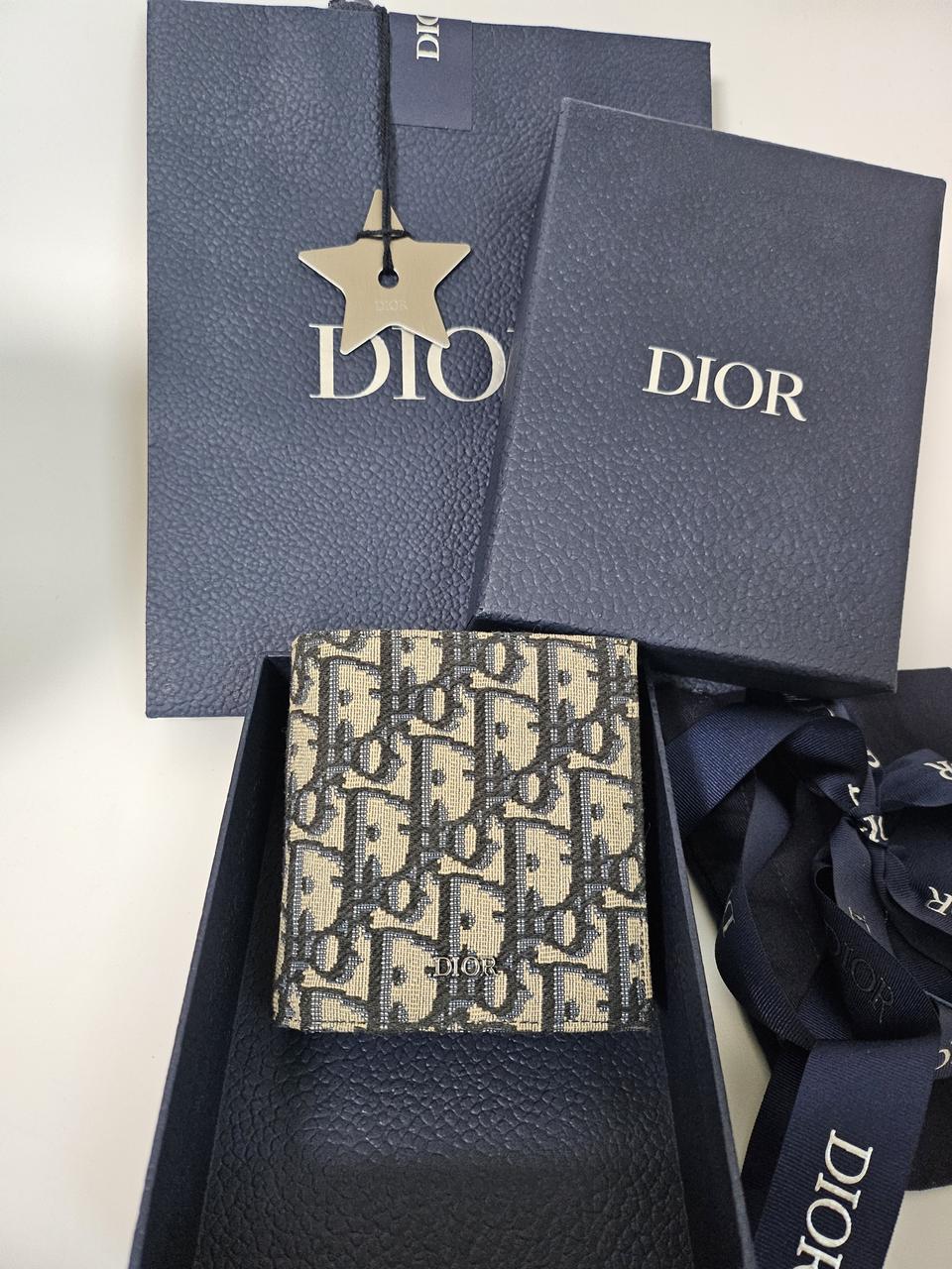 디올 컴팩트 오블리크 반지갑