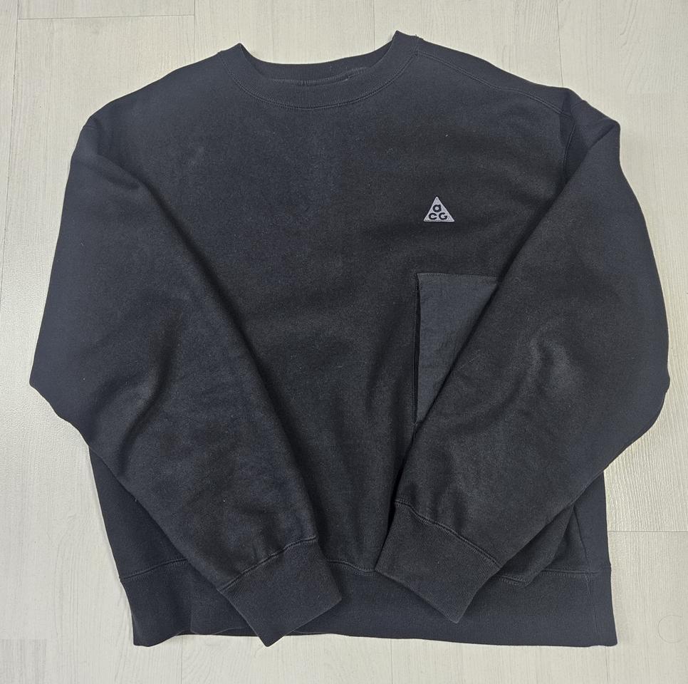 나이키 acg 맨투맨