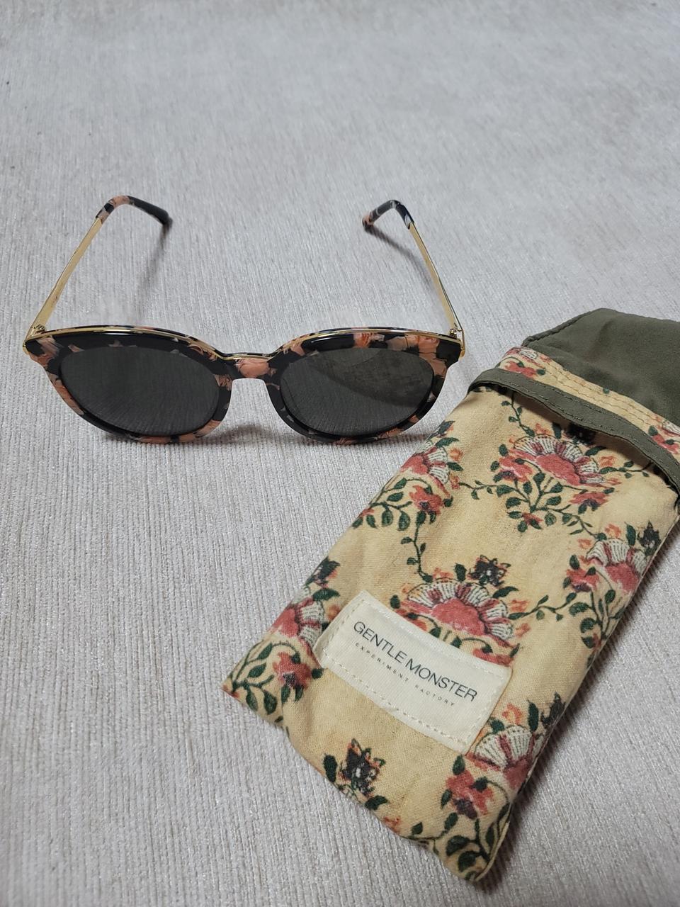 젠틀몬스터 바닐라로드