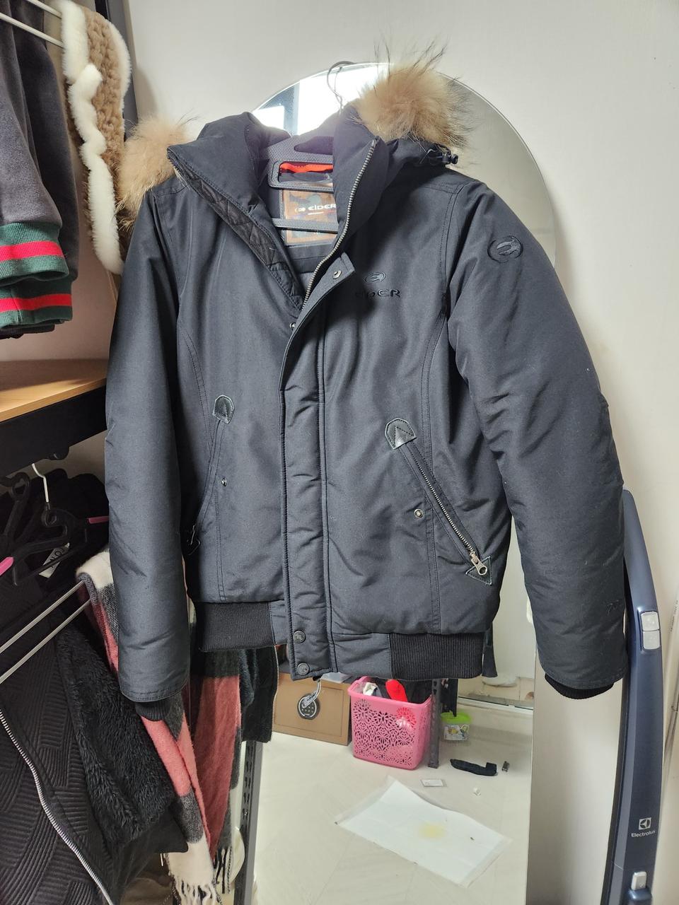 아이더 숏패딩 s