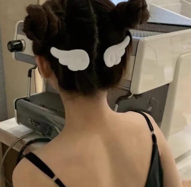 y2k양산형 천사 날개 머리핀