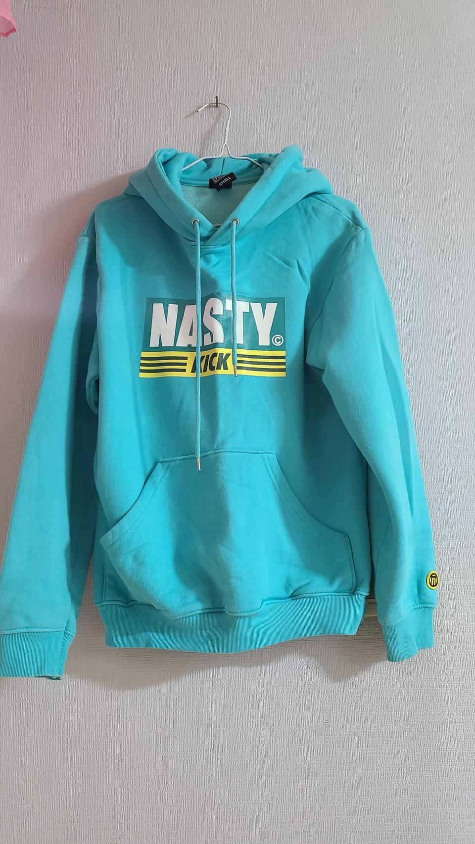 네스티팜 후드티