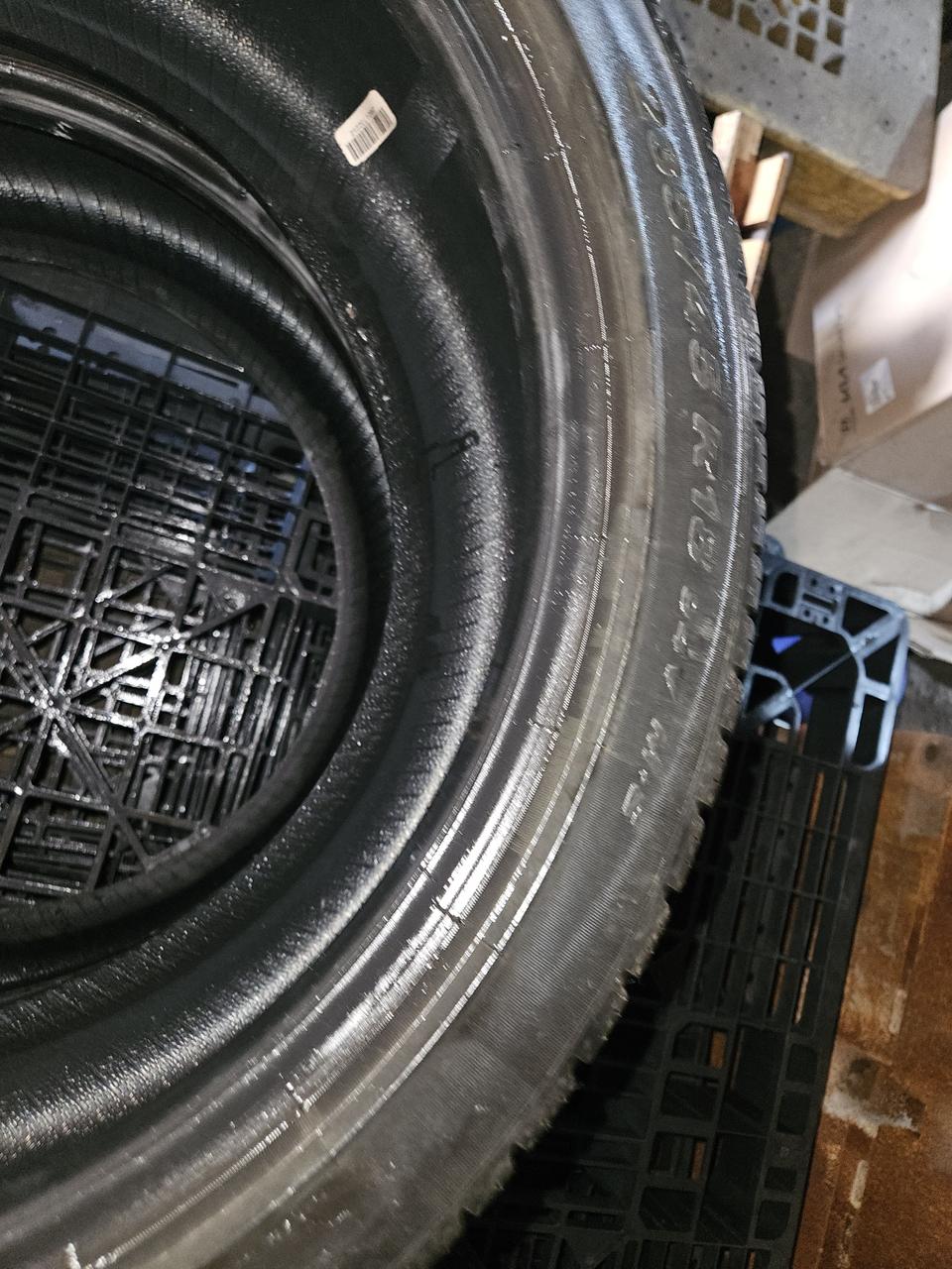 235 45 18 중고 타이어