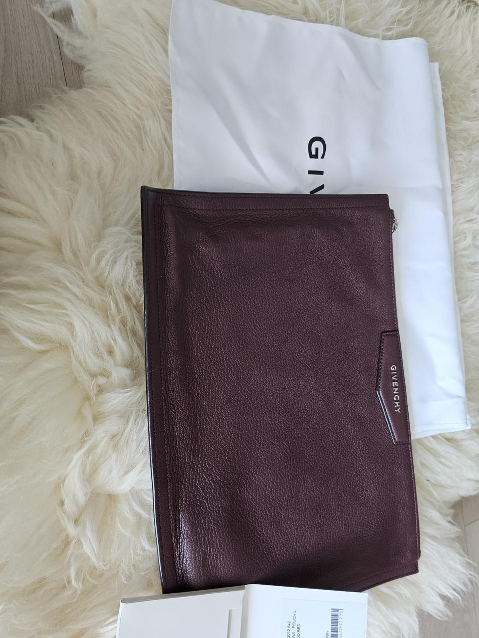 지방시 클러치라지