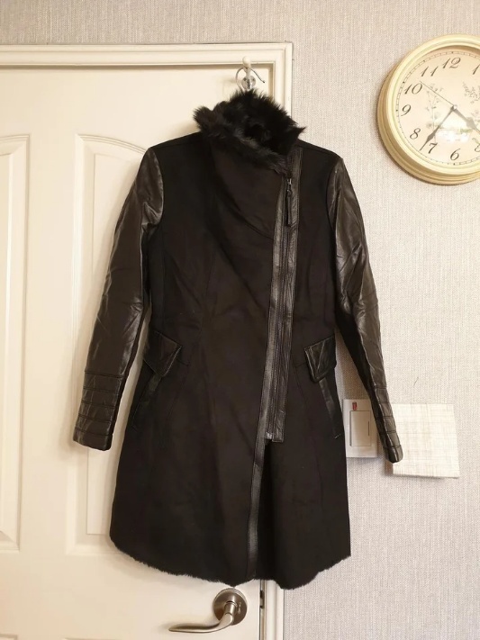 디 데무 무스탕