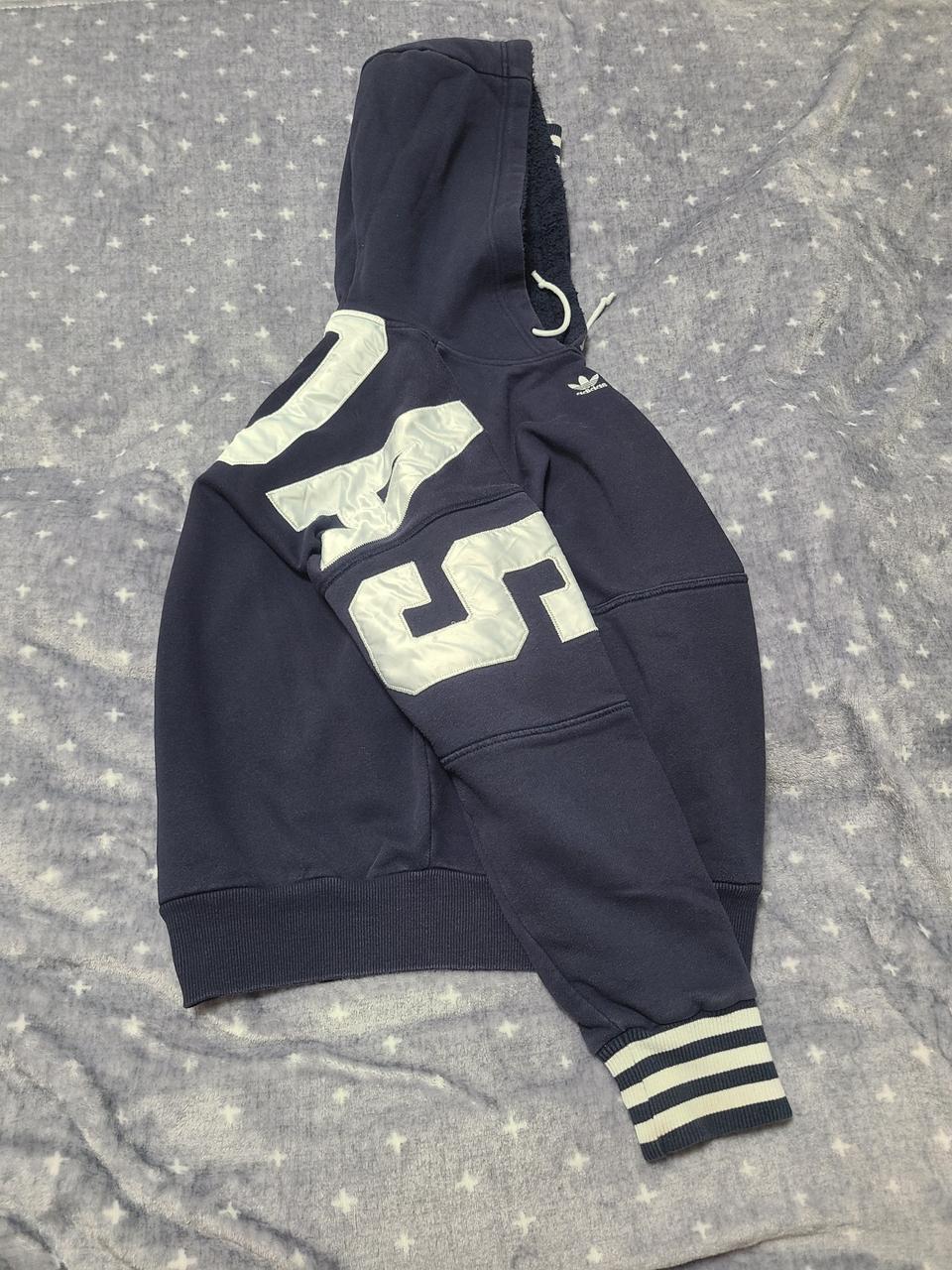 아디다스 빅로고 모자 보아털 후드 100