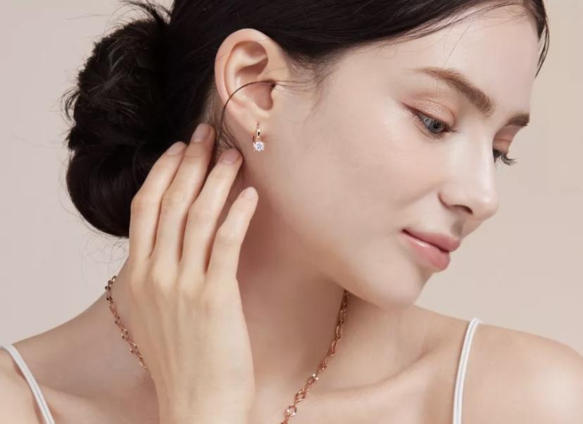 새상품 페이지플린 14k goldplated 5부 스톤 훅귀걸이 로즈골드