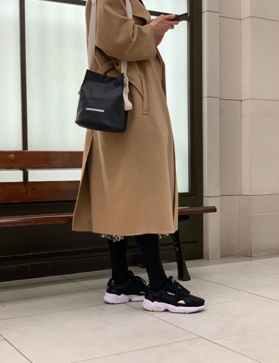 아디다스 운동화 235사이즈