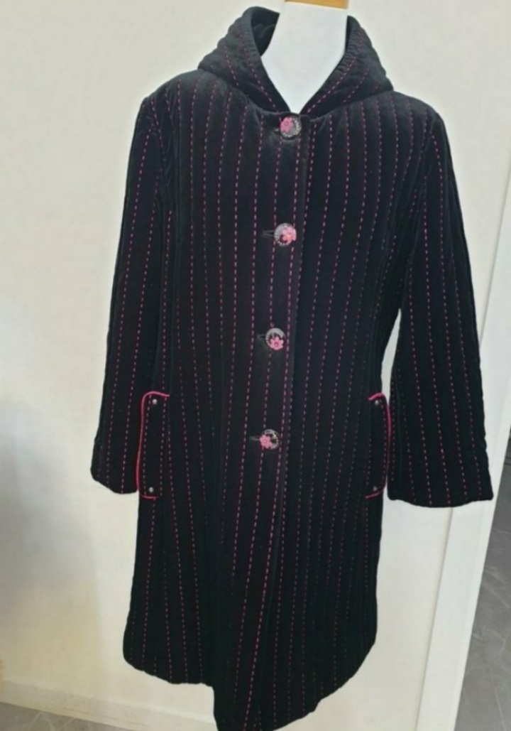 쉬엔느뷰티크 벨벳 롱코트(새상품) 사이즈66