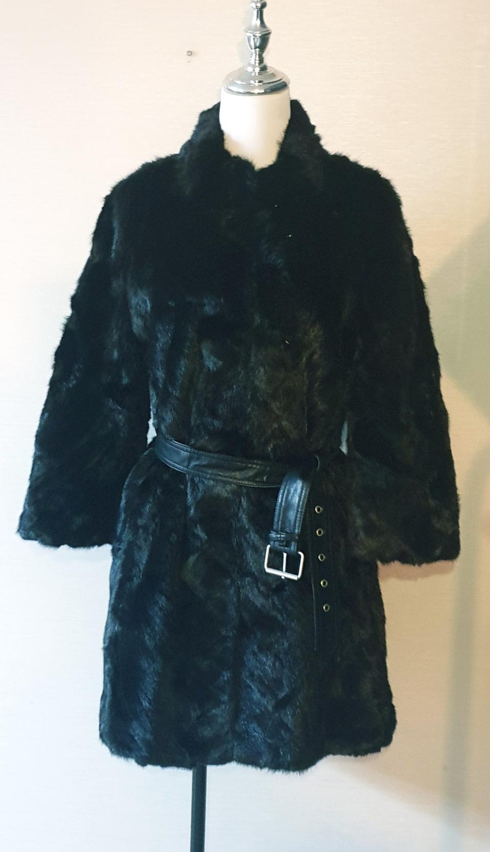 꼼빠니아 밍크코트 한정제품