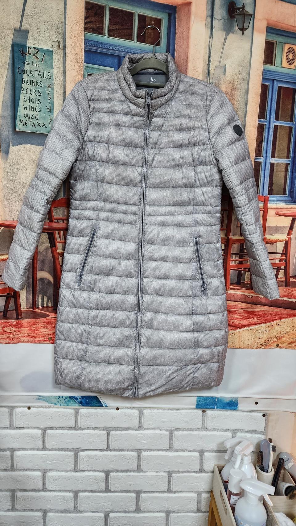 여성 알토 구스