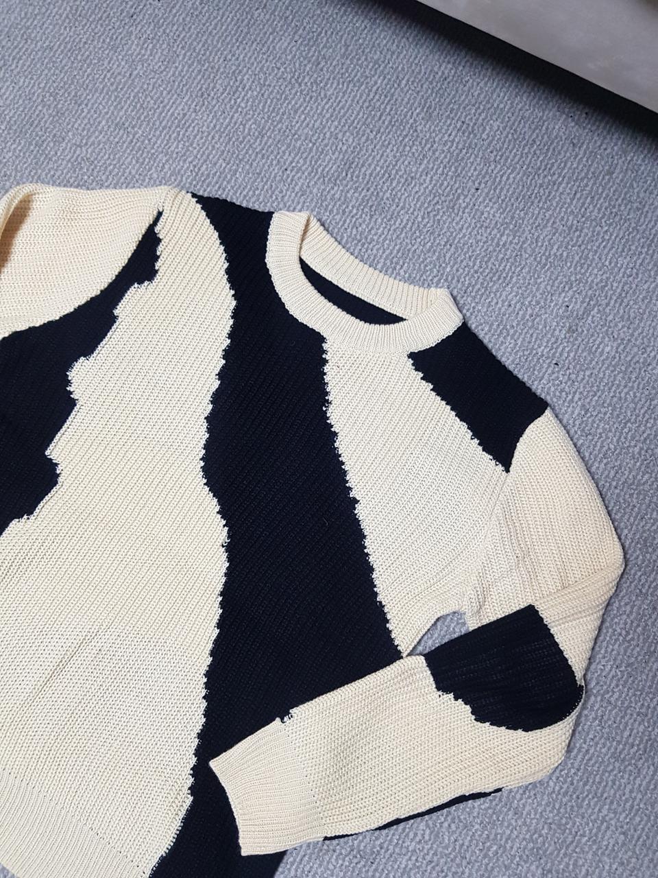 ●새상품●97-100 니트 스웨터 미착용새거