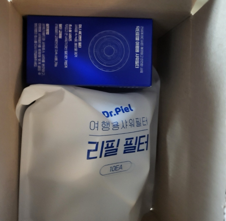 새제품 당일발송)닥터피엘 여행용 샤워기필터 본품 + 리필필터 10EA