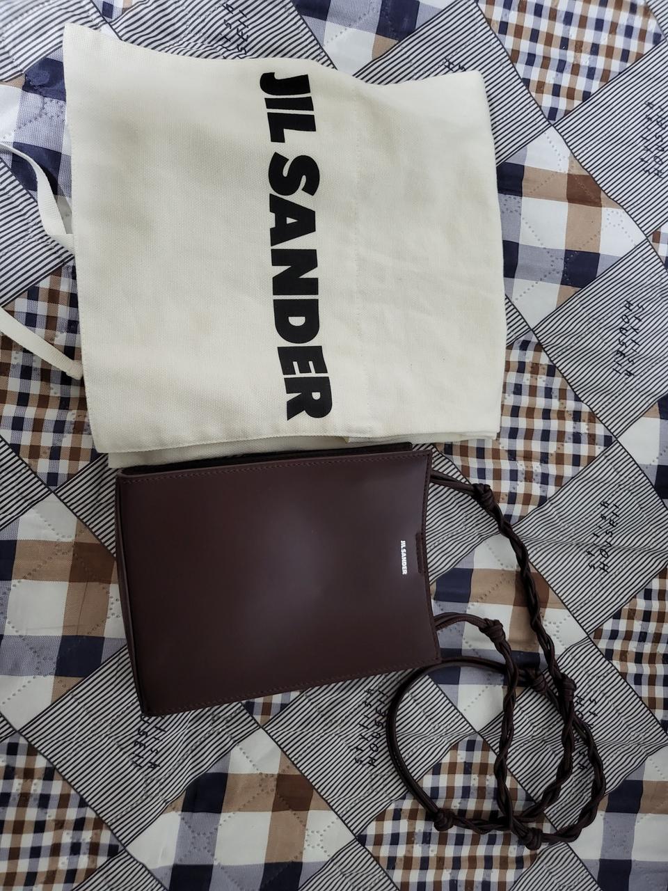 질샌더 스몰 탱글백