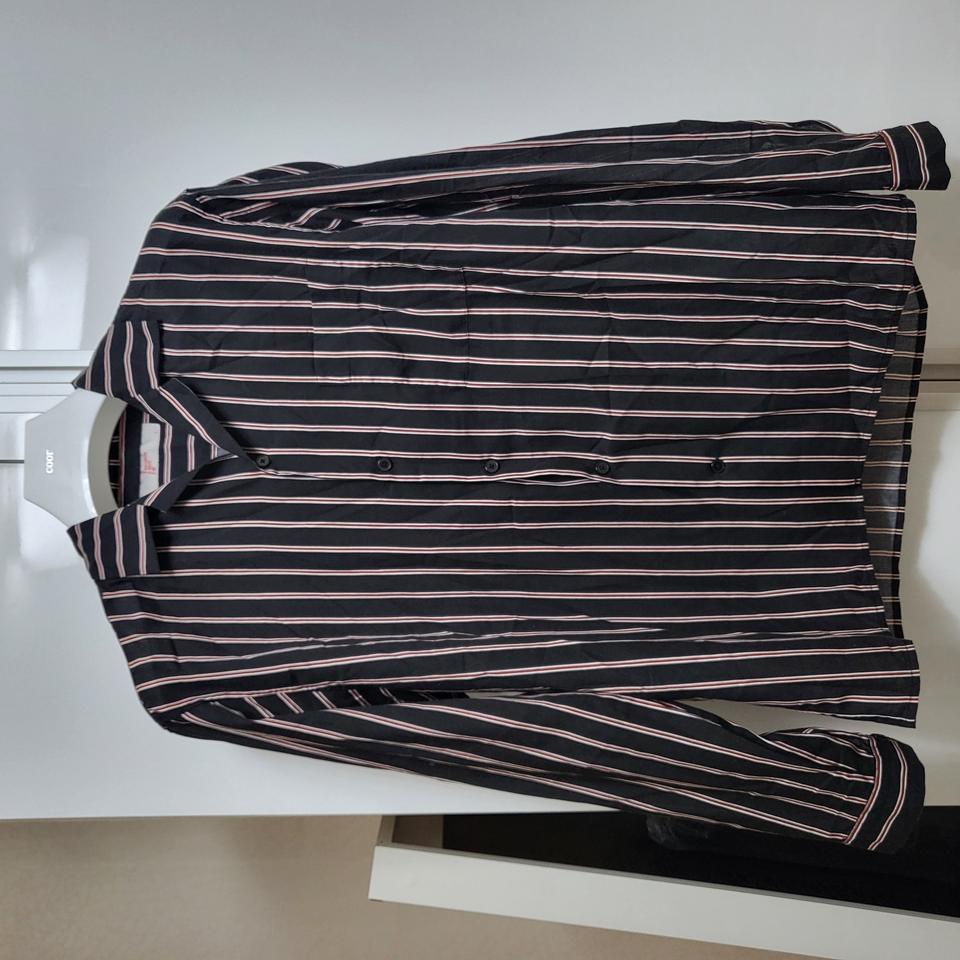 에잇세컨즈 스트라이프 셔츠