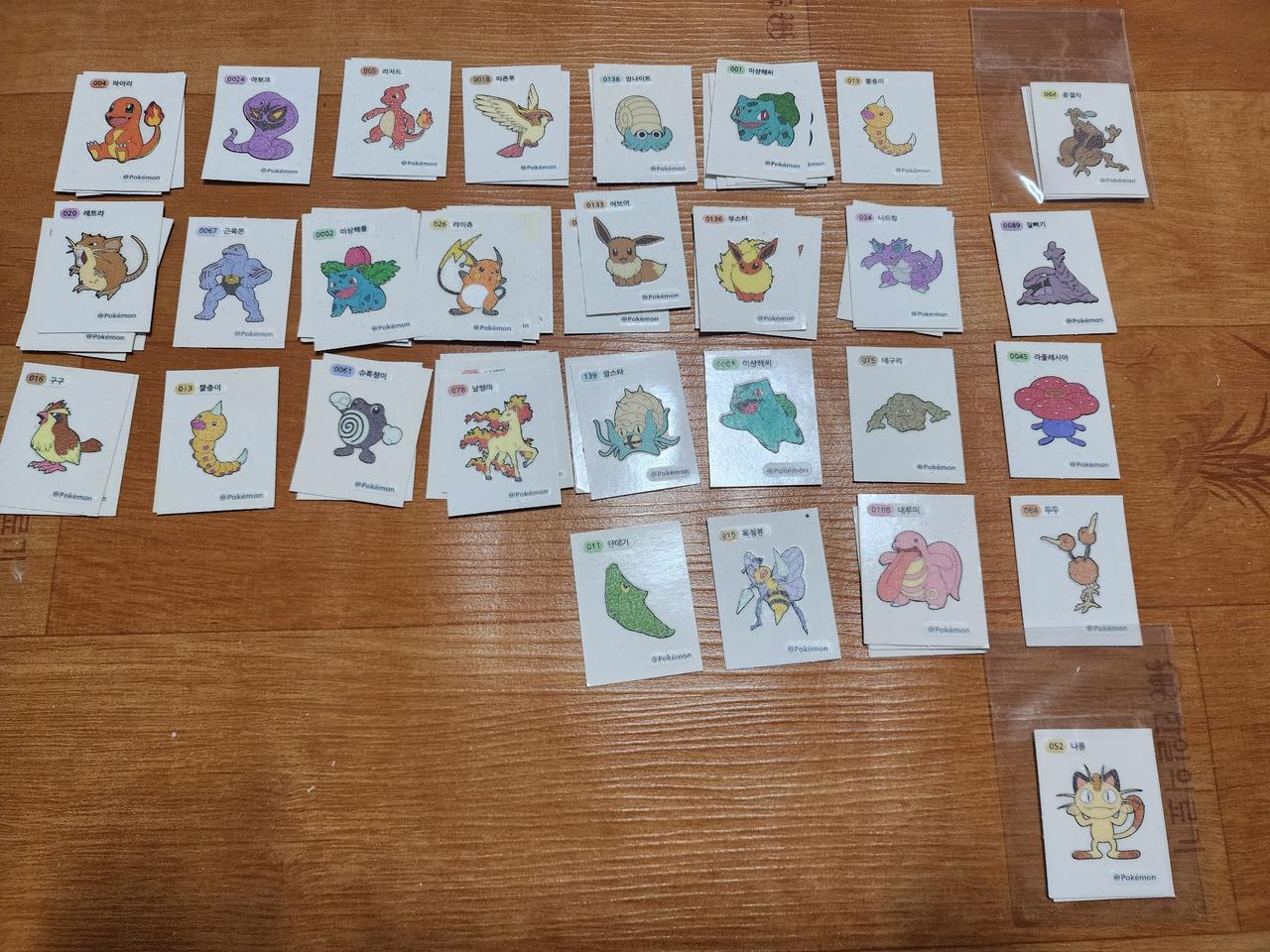 포켓몬 띠부띠부씰 팝니다.(가격제안)