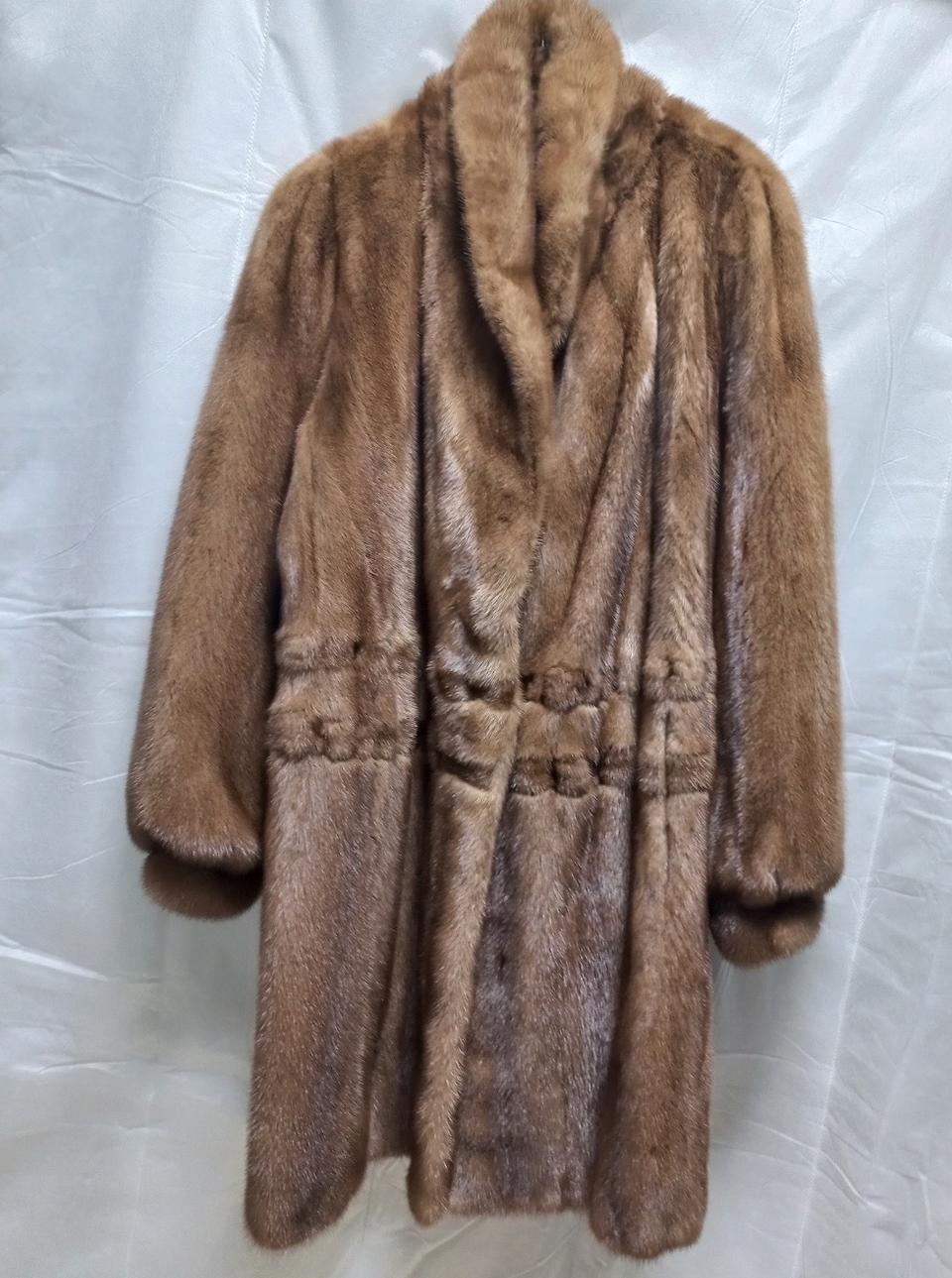 동우 밍크 퍼 코트