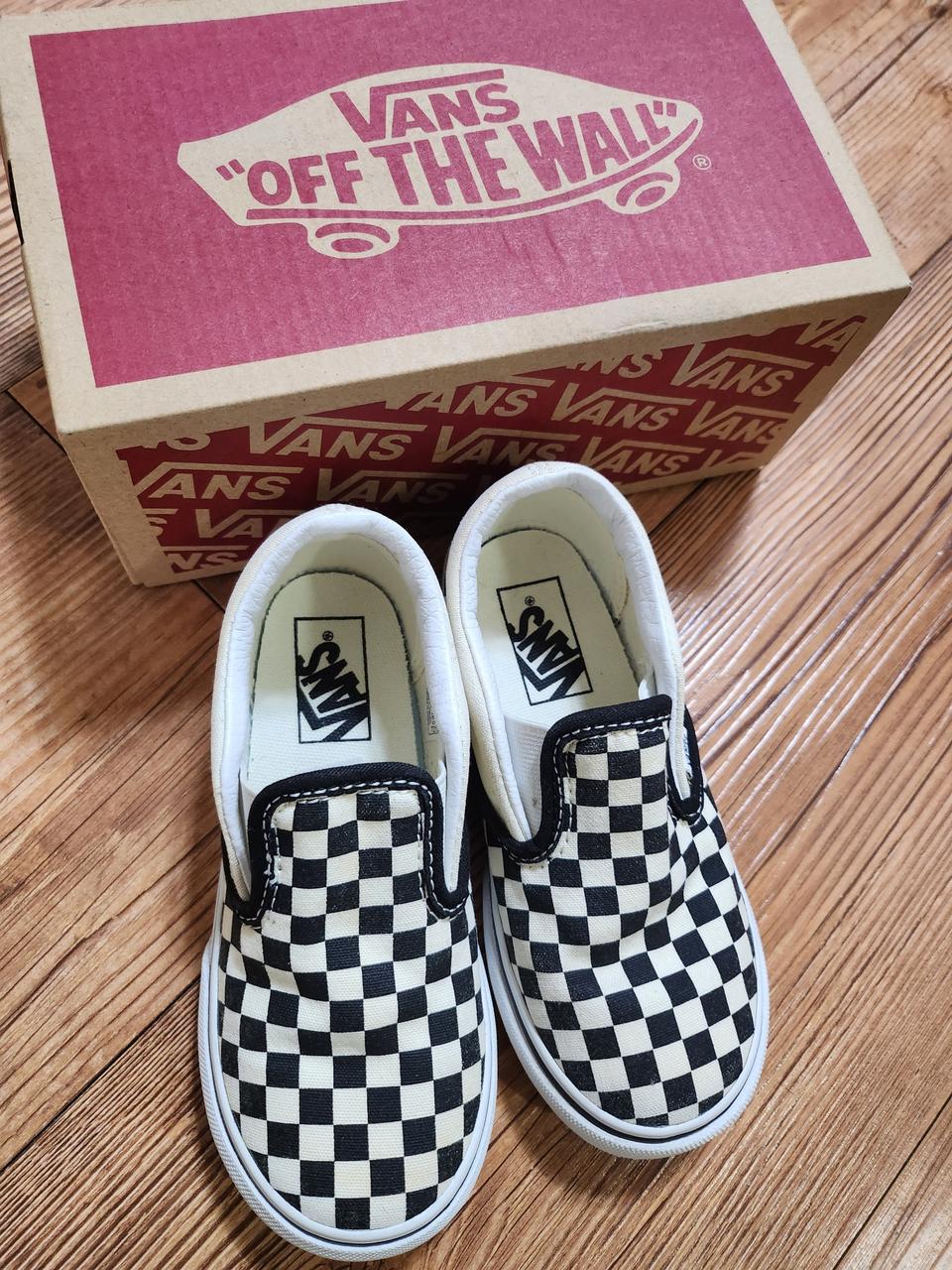 반스 토들러 체커보드