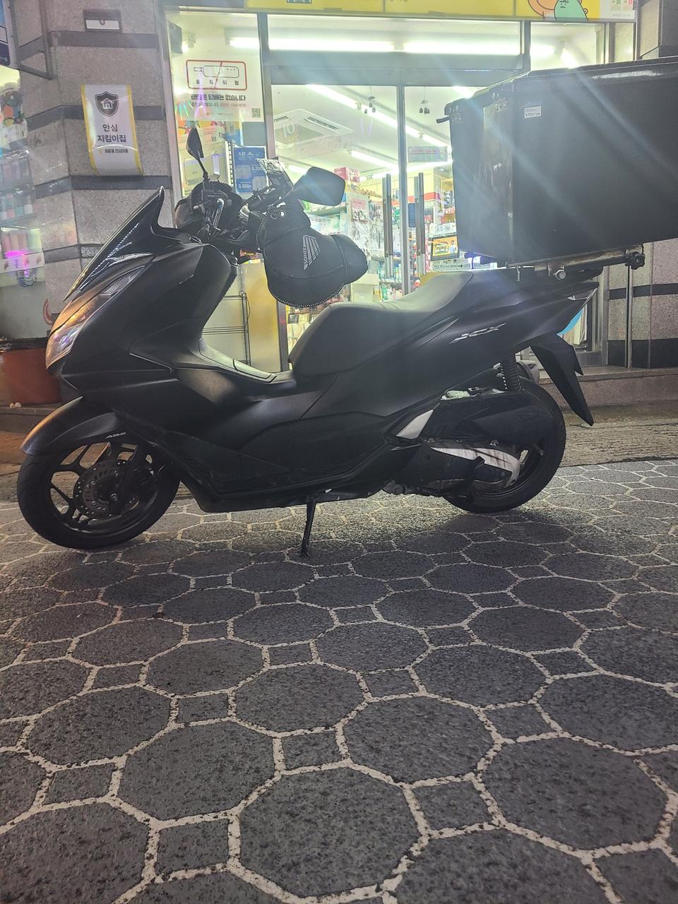 21년식 PCX ABS 오토바이 42@@@ 수요일까지 급처