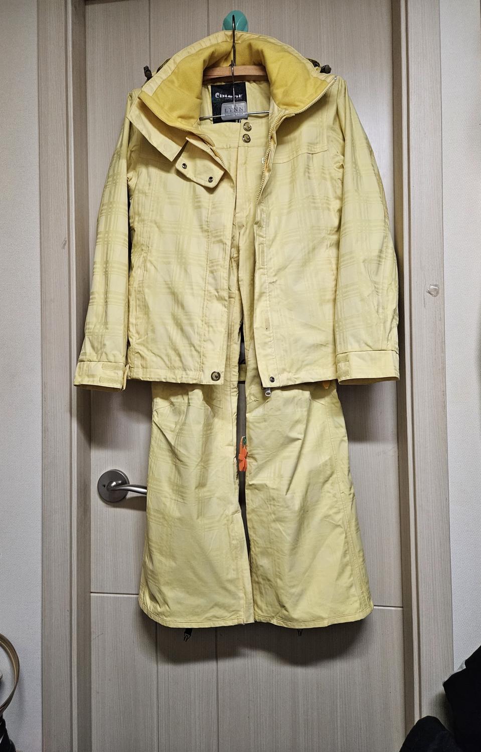 브렌트(BLENT)스노우보드복 여성 M(하의S)