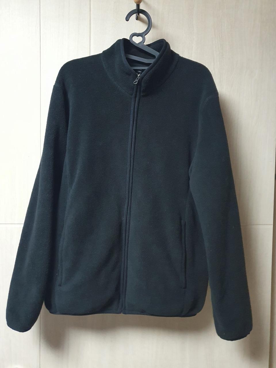 유니클로 후리스 [ 사이즈 M ] 팝니다