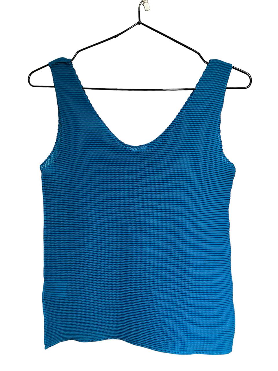 이세이 미야케 ME 플리츠 탱크톱 블루