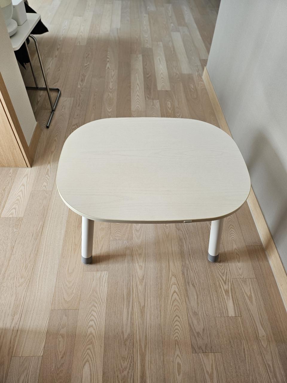 시디즈 아띠책상