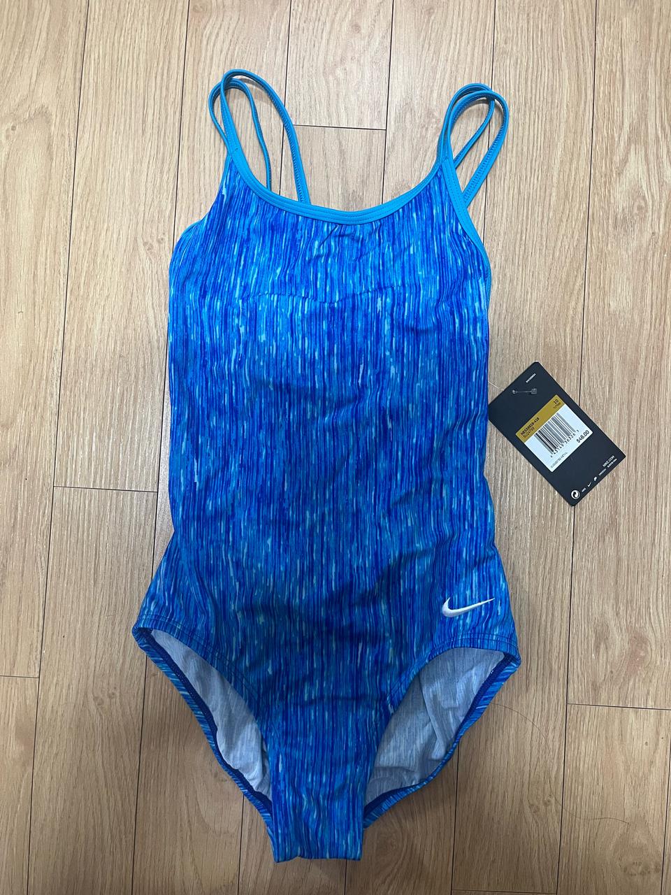 미착용/나이키야아수영복/사이즈M/택포3만5천