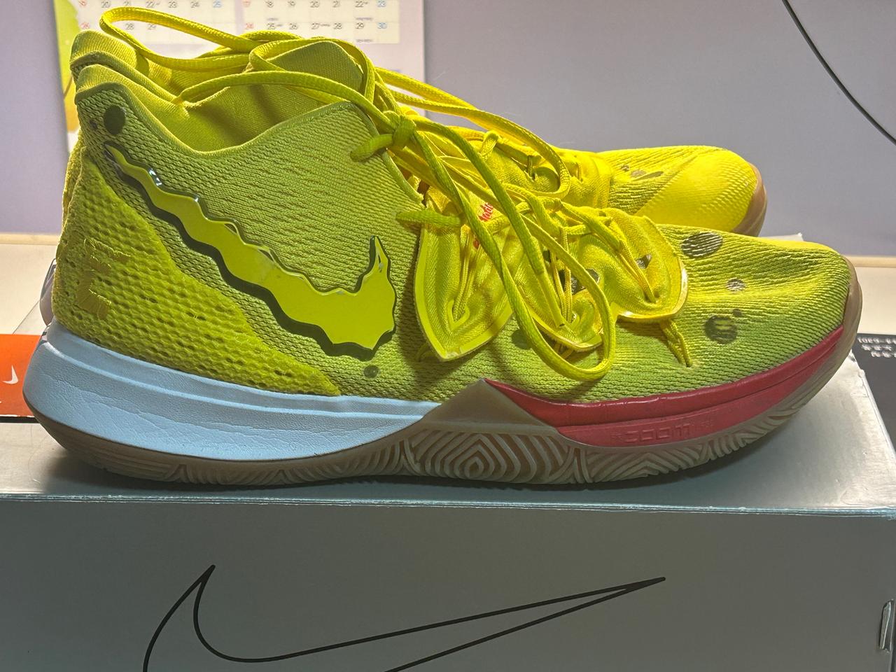나이키 스폰지밥 에디션 농구화 290