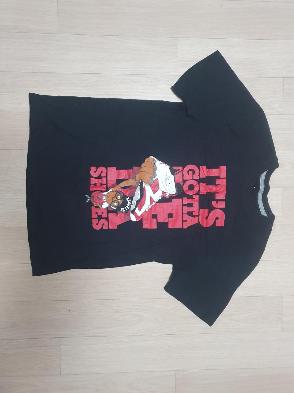 나이키 조던6 카마인 티 블랙 [ 사이즈 S ] 팝니다