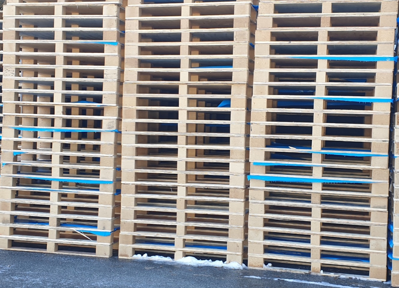 화판파렛트  팝니다/ 야외공연장  무대 설치용으로 좋아요.