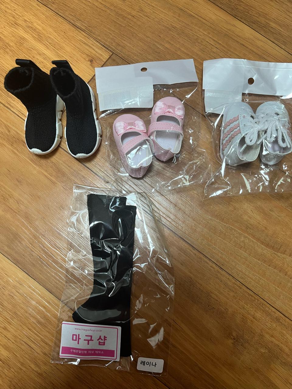 파올라레이나신발