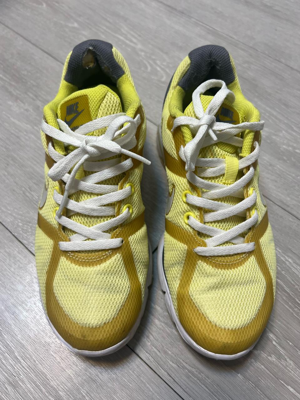 나이키 운동화 225
