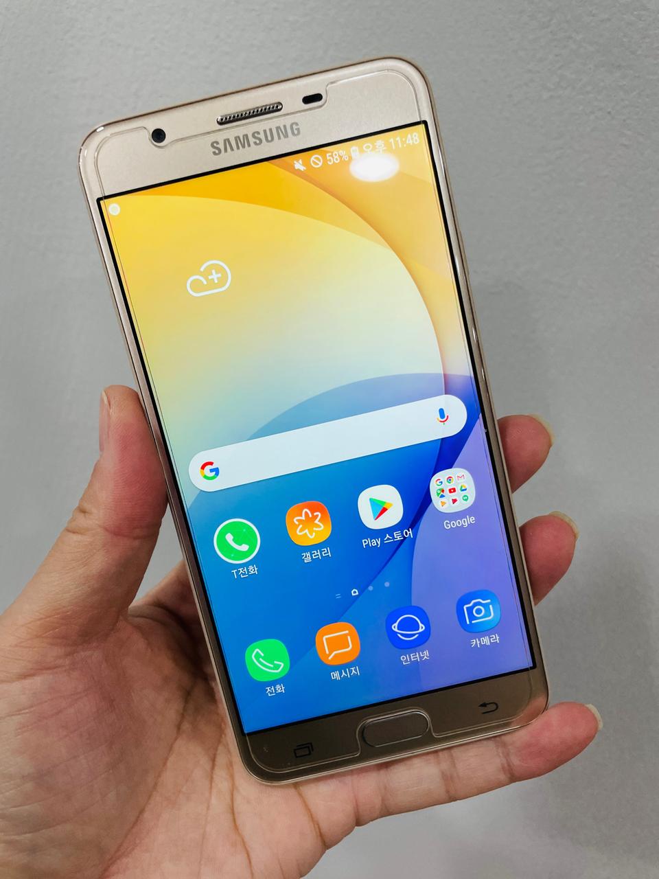 갤럭시 온7 2016 골드 16기가 판매합니다.