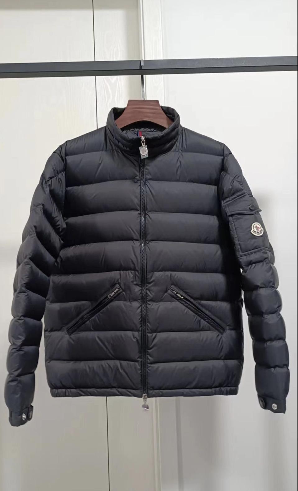 몽클레어 아게이 경량 패딩95