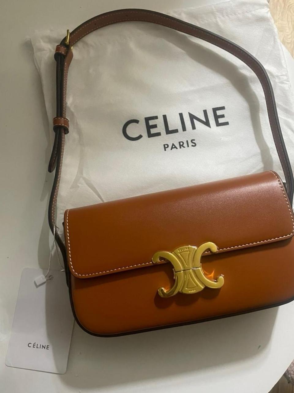 명품백 여성 숄더백 팝니다